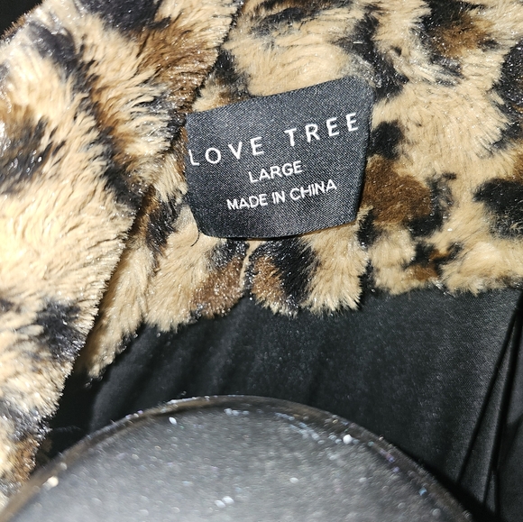 Three Bird Nest Coat - Picture 2 of 2